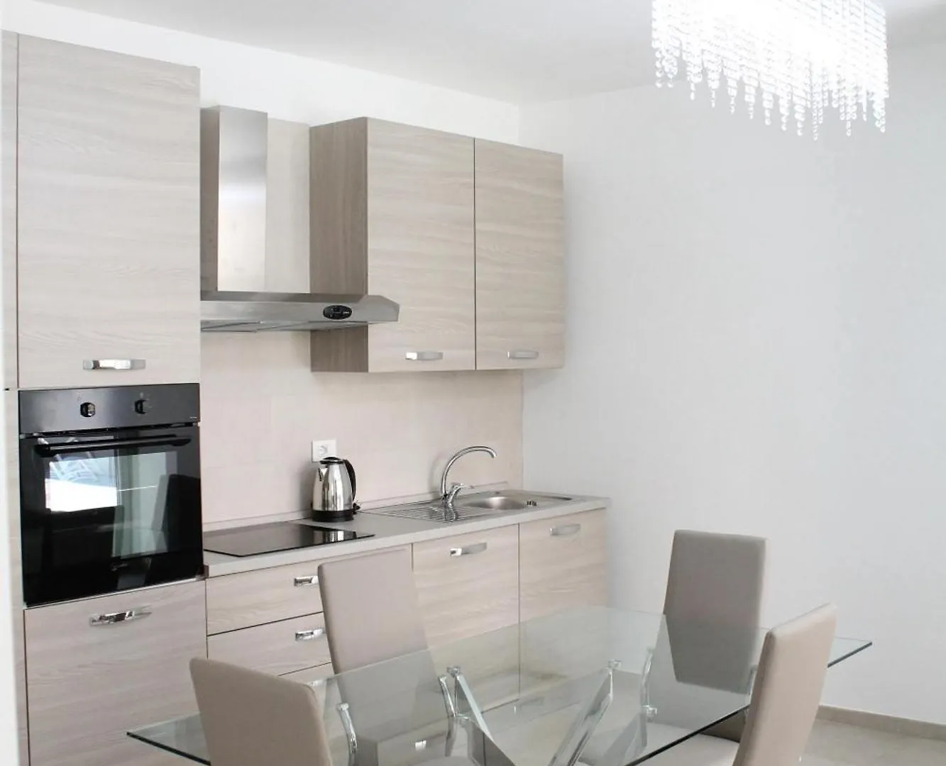Apartment Da Mariella Case Vacanze - Gelsomino Sanremo