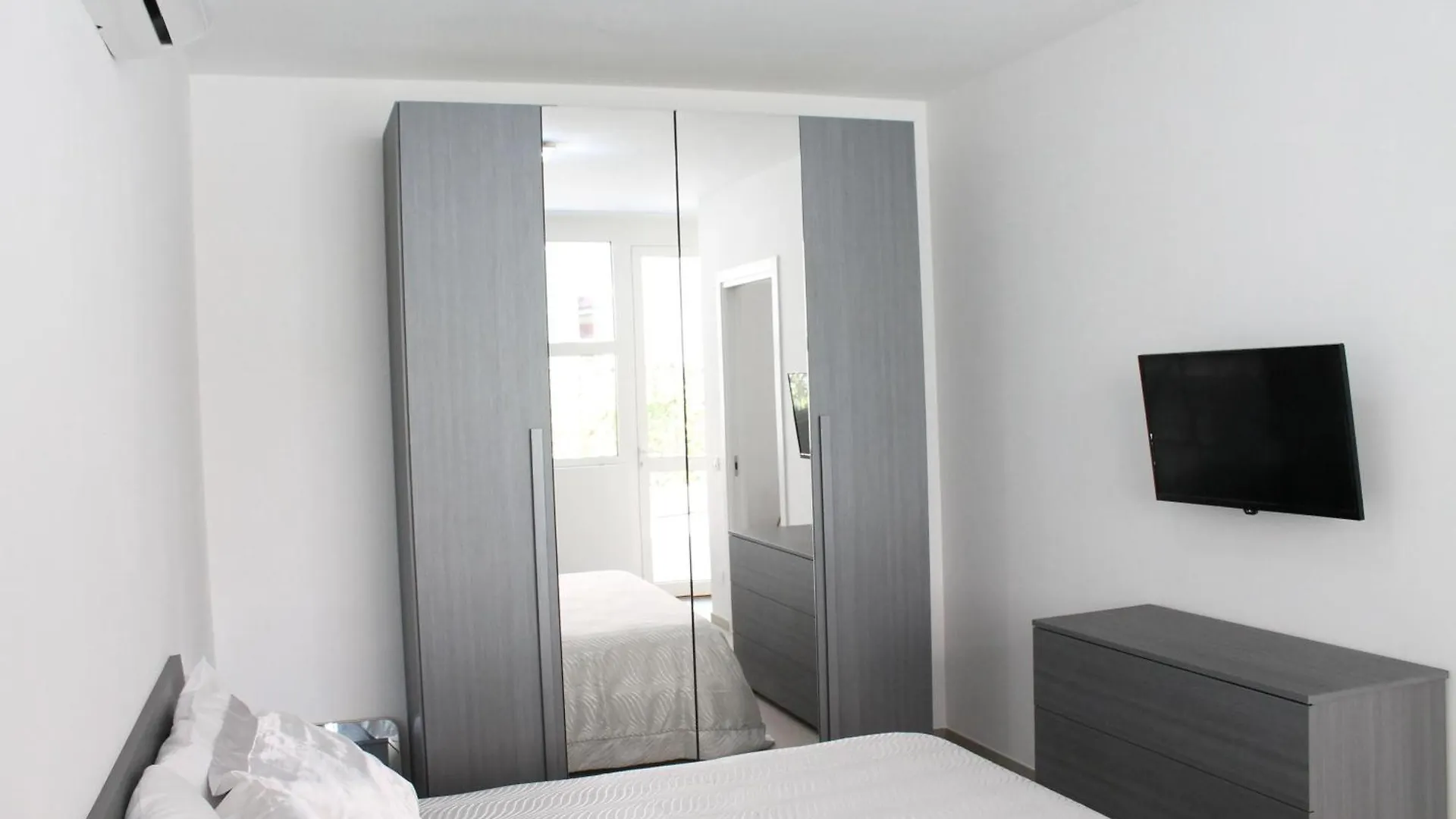 Da Mariella Case Vacanze - Gelsomino San Remo Apartamento